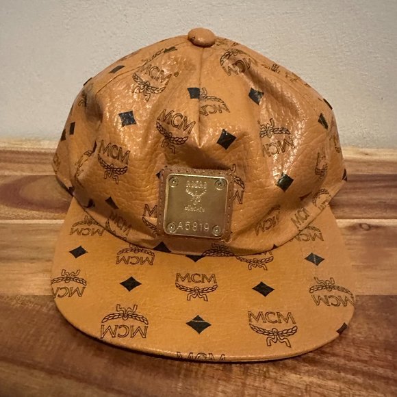 MCM Snapback Hat - Picture 1 of 3